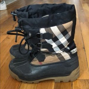 Burberry Women’s Snow Boots